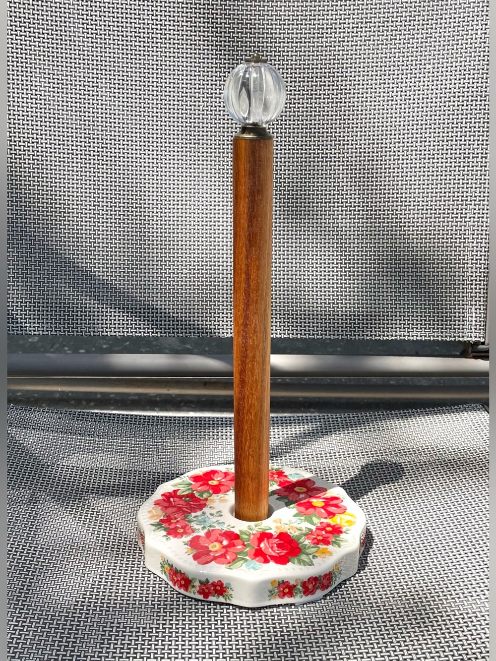 Vintage* PIONEER WOMAN -  Porcelain/Wood/Acrylic - Vertical Paper Towel Holder